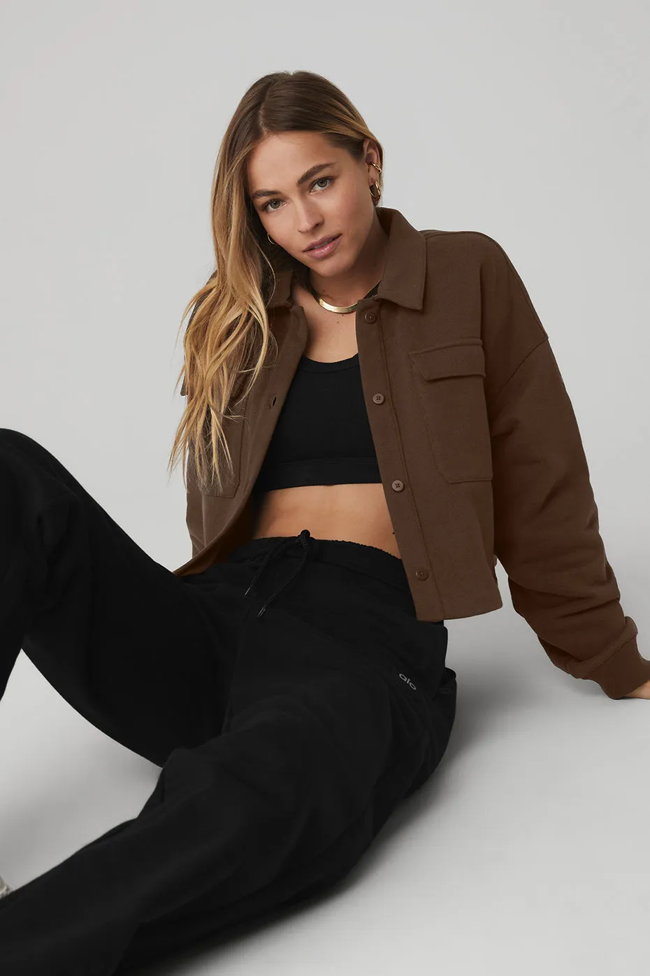 Renown Cropped Button-Up Pullover - Espresso